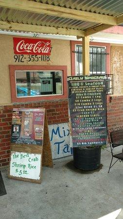 Munchie's BBQ