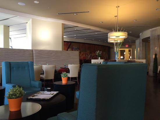 Harvard & Main Bar and Bistro