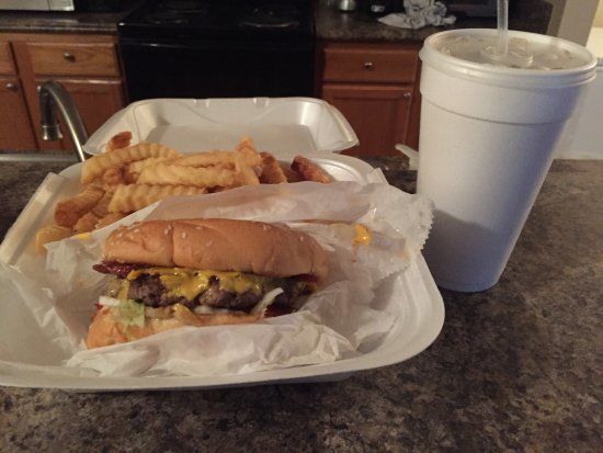 Wing Star Burger