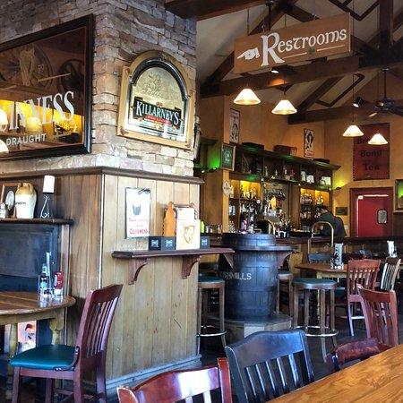 Paddy's Irish Pub