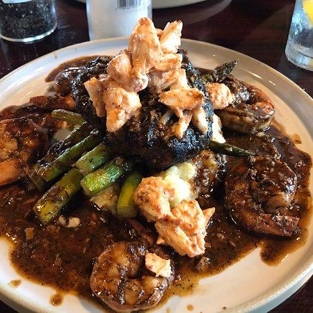 Hiawassee Seafood Bar & Grill
