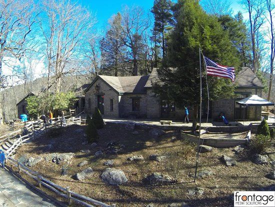 Mountain Crossings