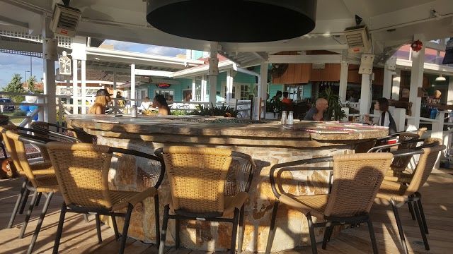 Bahama Breeze